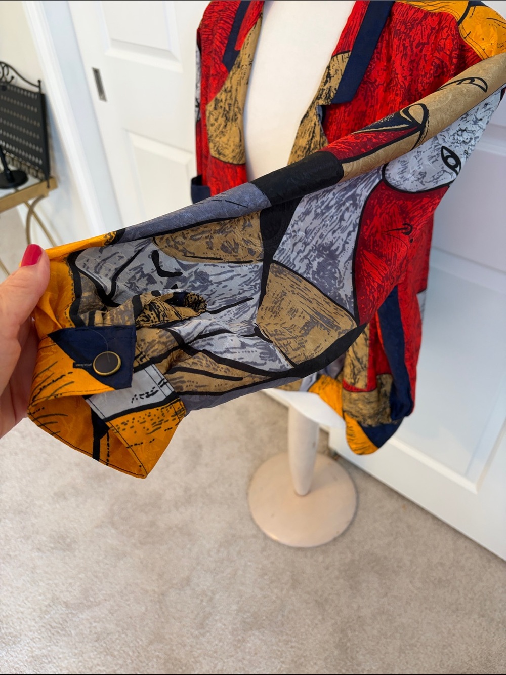 Vintage Picasso Bold Red Multi-Color Abstract Blazer - Picture 4 of 7